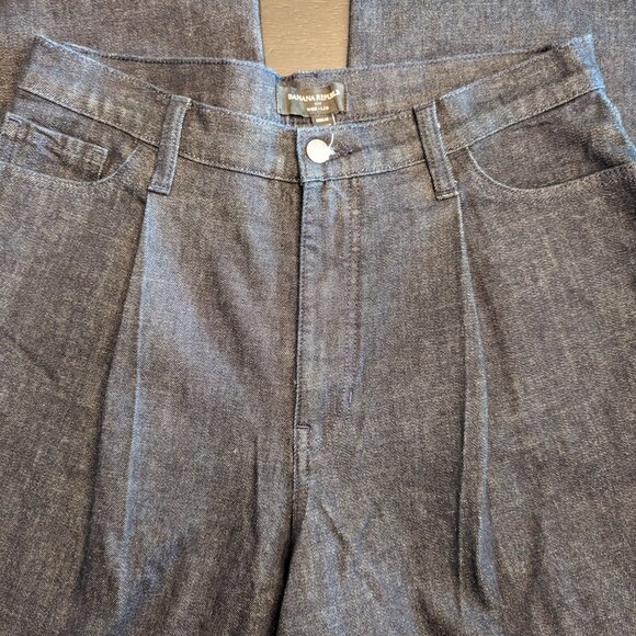 Banana Republic Pleated Wide Leg Trouser Jeans - Picture 3 of 7